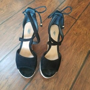 Ugg black suede espedrills